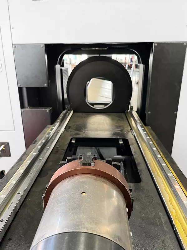 Double Chuck Pipe Cutter 