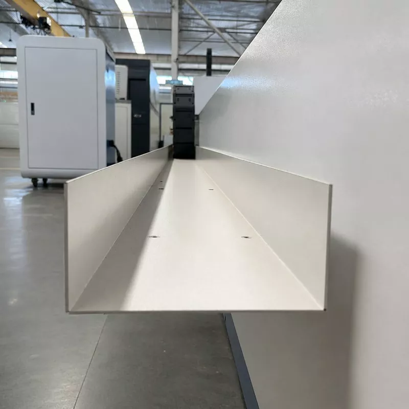 Economical Fiber Laser Tube Cutting Machine